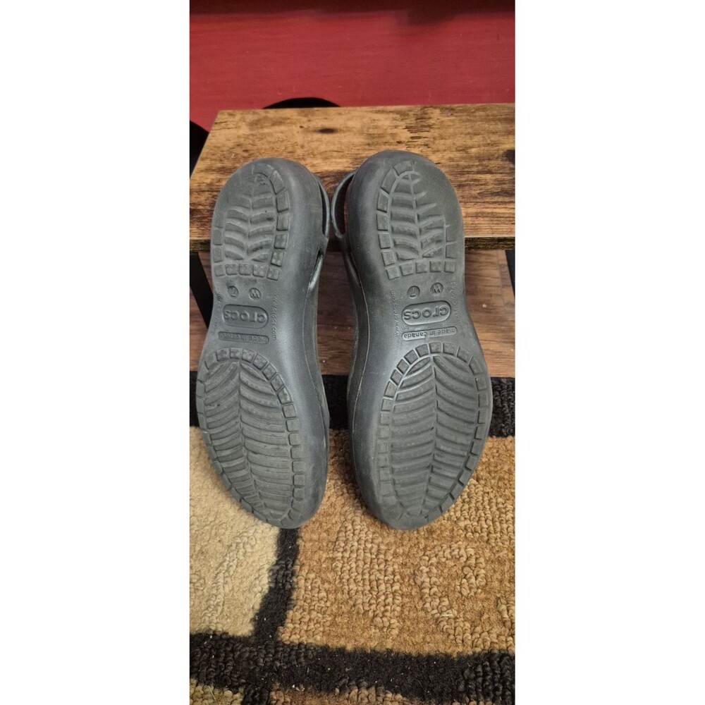 Crocs Size 7 Kadee Women's Flat Black (11215) Water Shoes Comfort Strap EUC - Picture 6 of 6